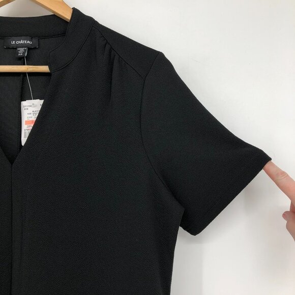 Le Chateau Black  V-Neck Shift mini Dress Chest Pocket NWT women’s Small LBD - Picture 9 of 14